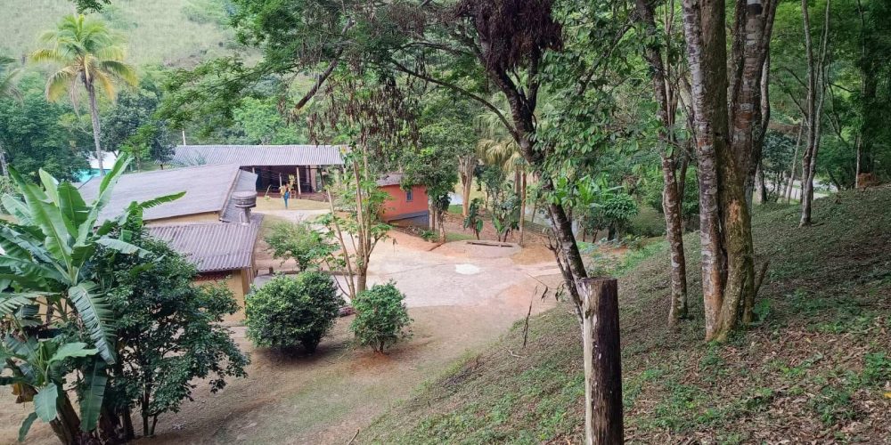 1251a0c0-cefd-46e9-b171-31188c6d05f8